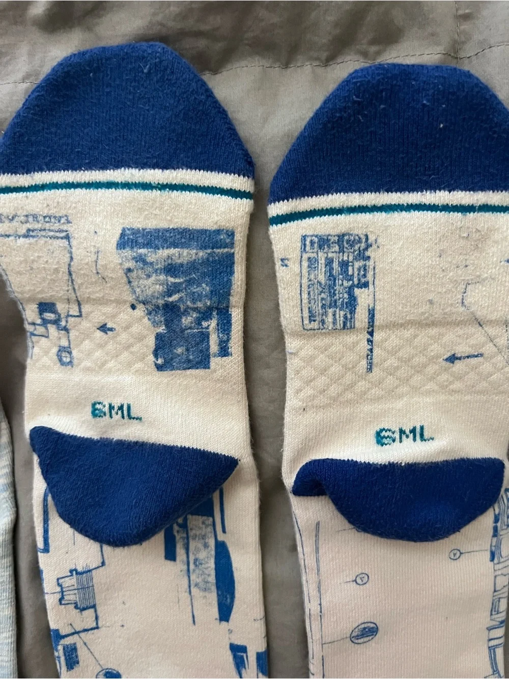 Stance Youth sz Small DISNEY socks